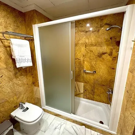 En Pleno Centro Con Aparcamiento Opcional