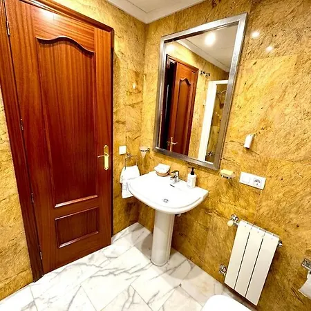 En Pleno Centro Con Aparcamiento Opcional * Cordoba