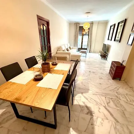 En Pleno Centro Con Aparcamiento Opcional Cordoba